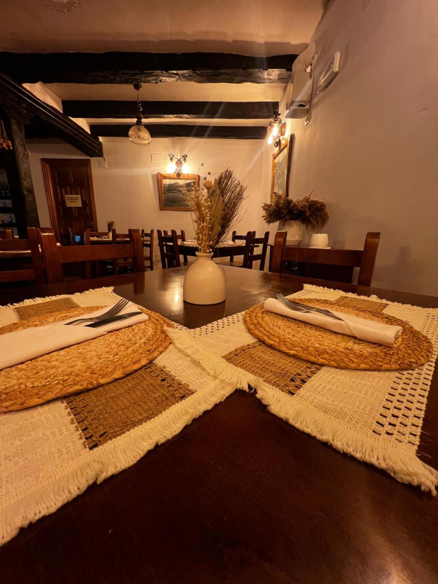 Hotel Rural El Sestil Dobres Exterior foto